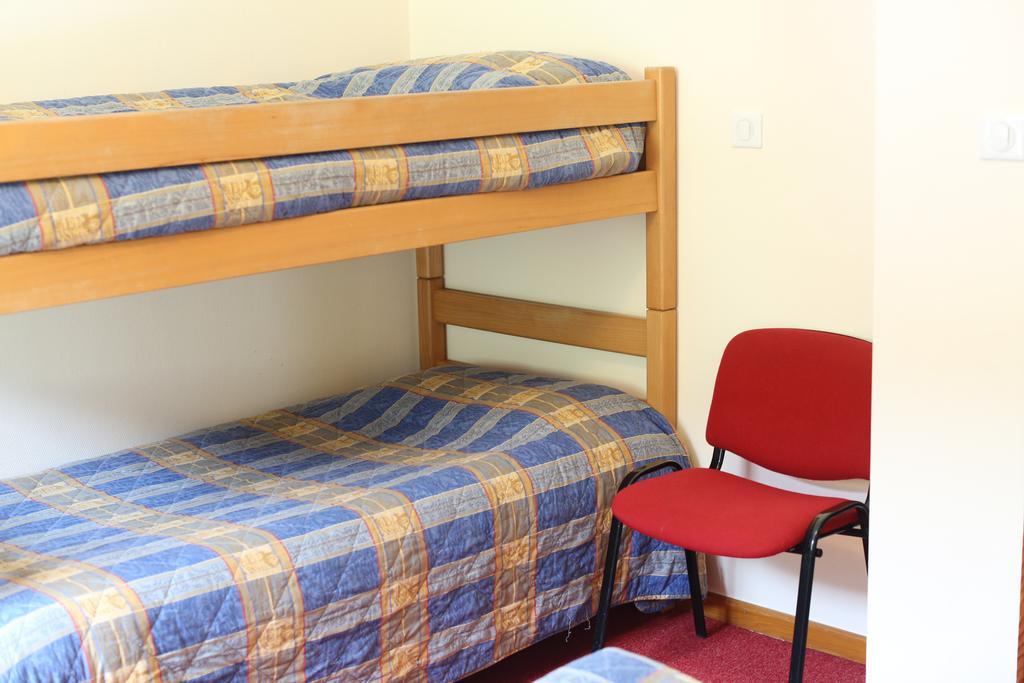 Hotel Du Centre Sergy  Екстер'єр фото